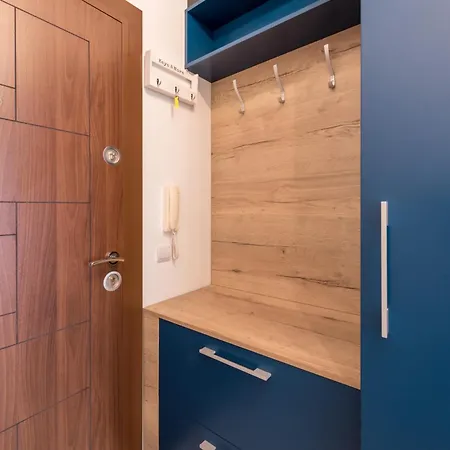 Appartement Stylish One Bedroom With Swimming Pool Varna
