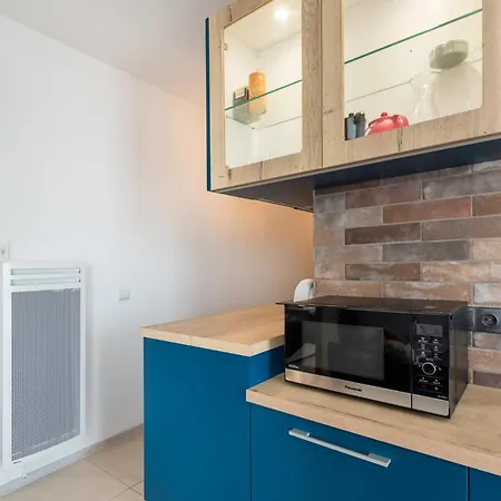Stylish One Bedroom With Swimming Pool * Varna